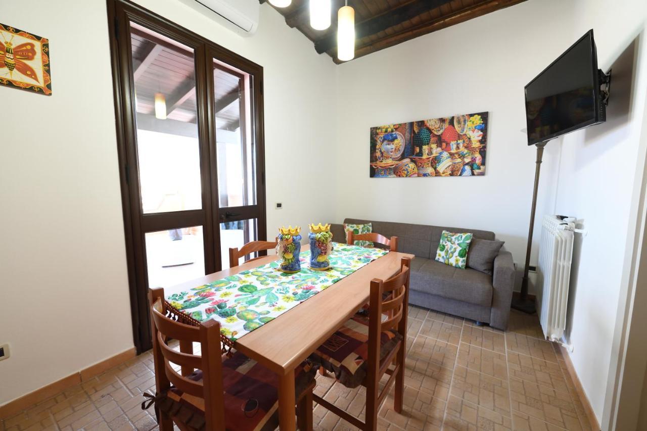 Bed and Breakfast By The Sea Terrasini Exterior foto
